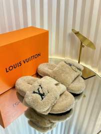 Picture of Louis Vuitton Slippers _SKULVsz35-40mnq1109526